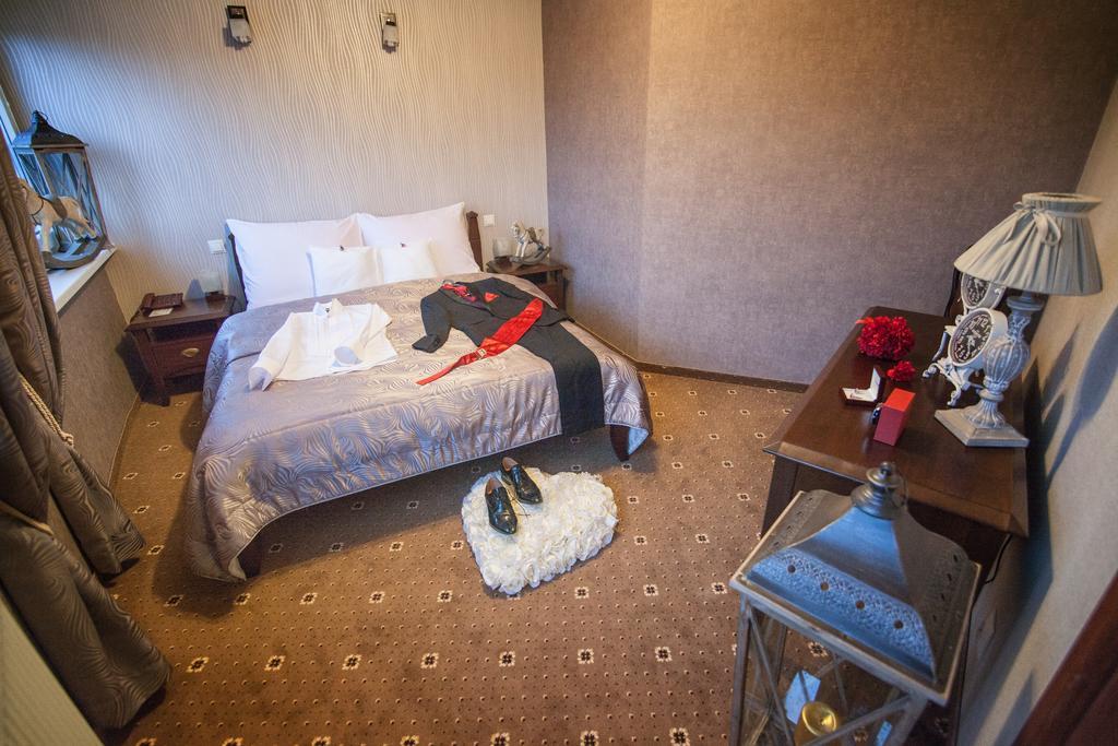 Hotel Ted Радомско Экстерьер фото