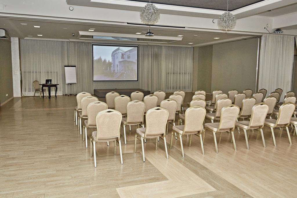 Hotel Ted Радомско Экстерьер фото