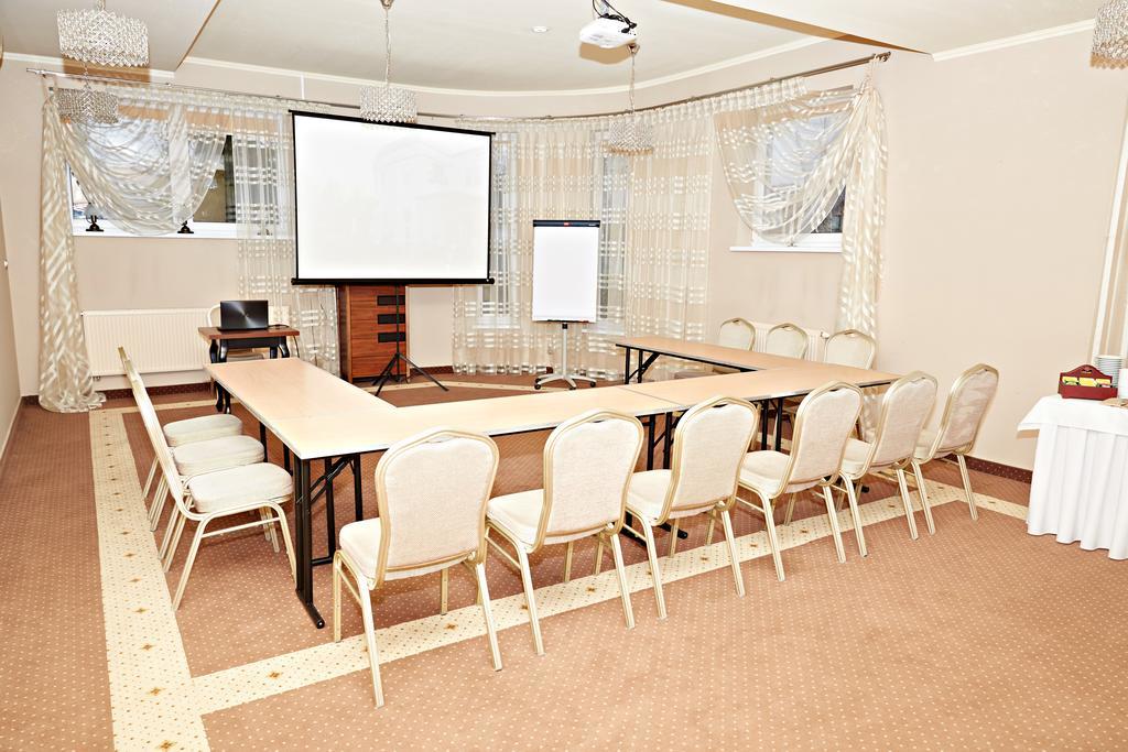 Hotel Ted Радомско Экстерьер фото