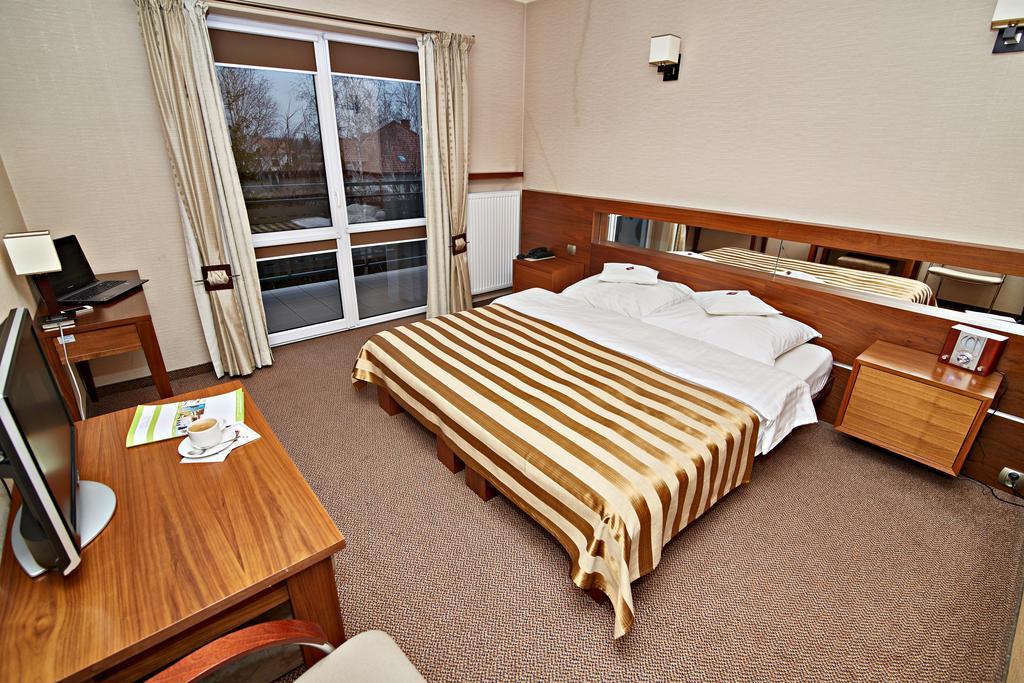 Hotel Ted Радомско Номер фото