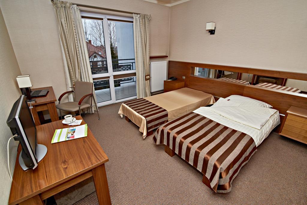 Hotel Ted Радомско Номер фото